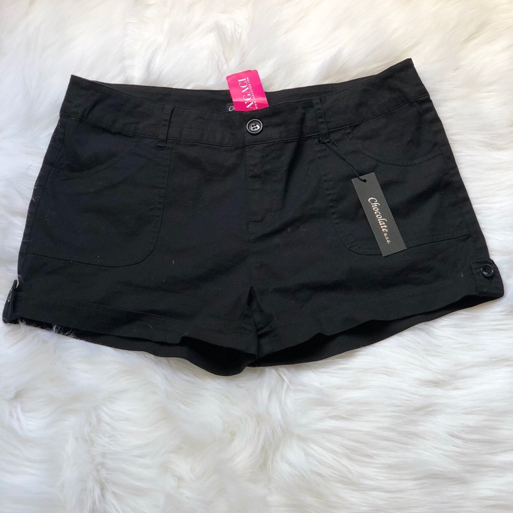 Black shorts Size Large - Picture 1 of 5